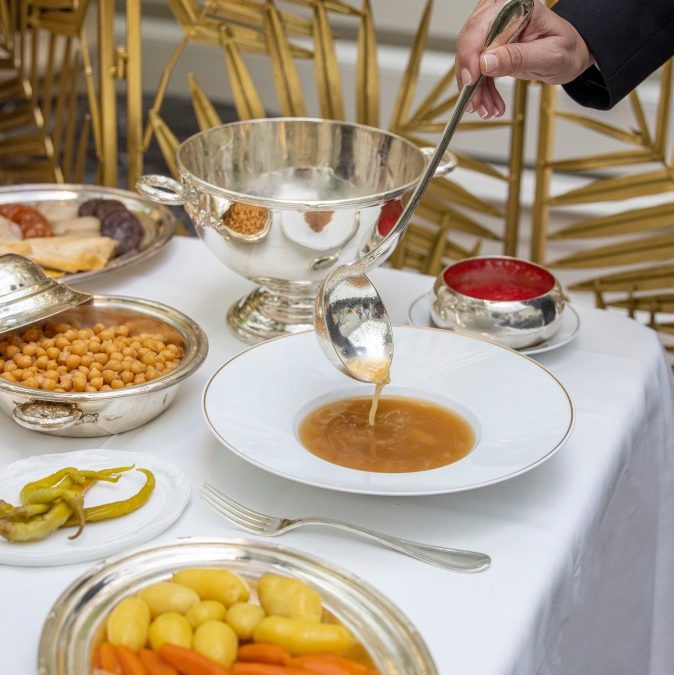 Mandarin Oriental Ritz, Madrid completa su propuesta gastronómica invernal con un plato de cuchara para cada día de la semana.