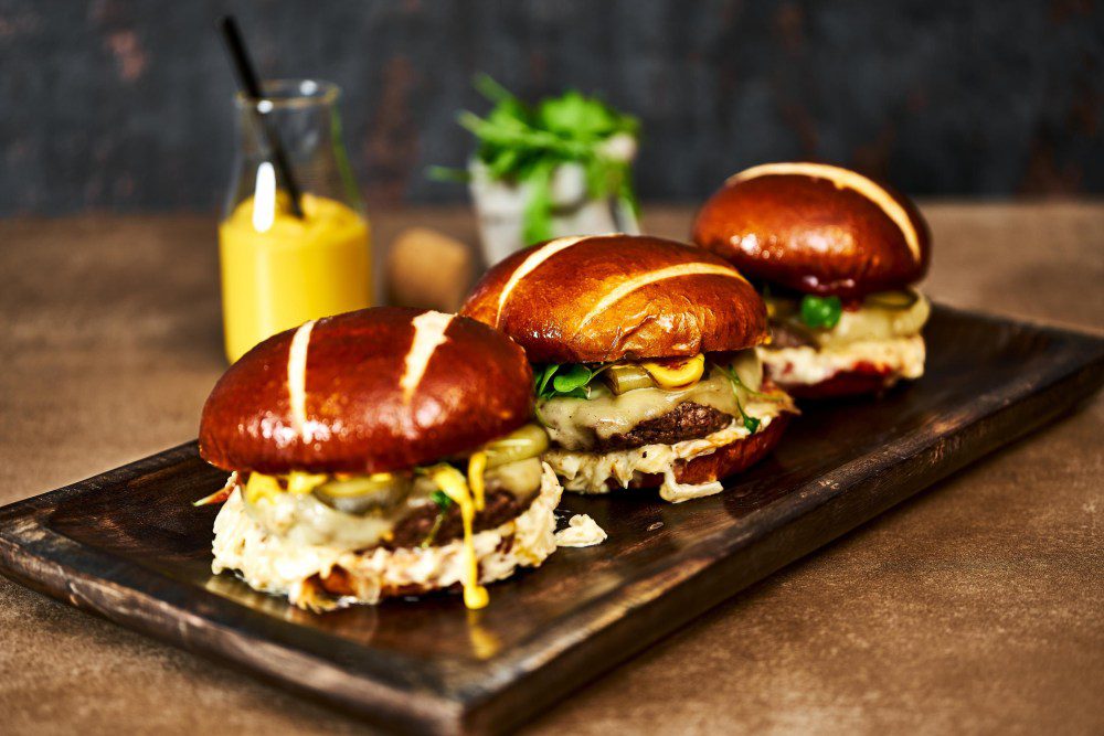 Los chefs madrileños Alfonso Escolar y Sergio Sanz contrincantes por Madrid en la III edición de la Burger Combat
