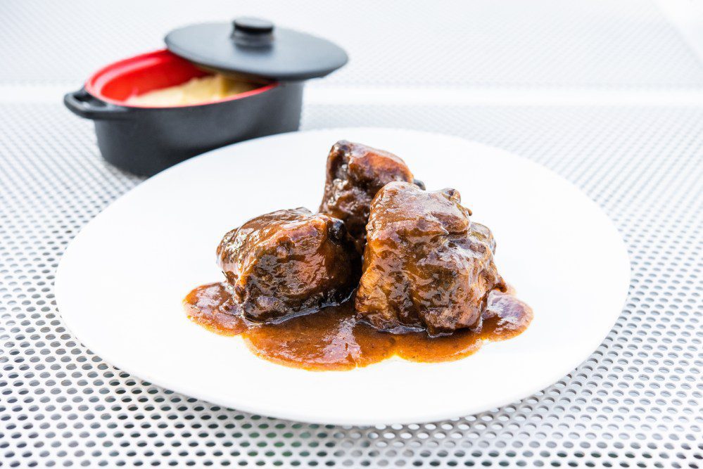 El tradicional rabo de toro llega a la mesa con San Isidro
