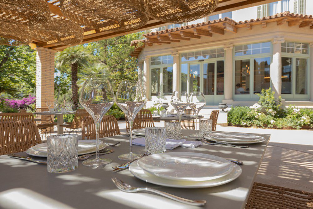 El Nido del Mirlo, el apacible restaurante del Hotel Boutique Mirlo donde refugiarse este verano