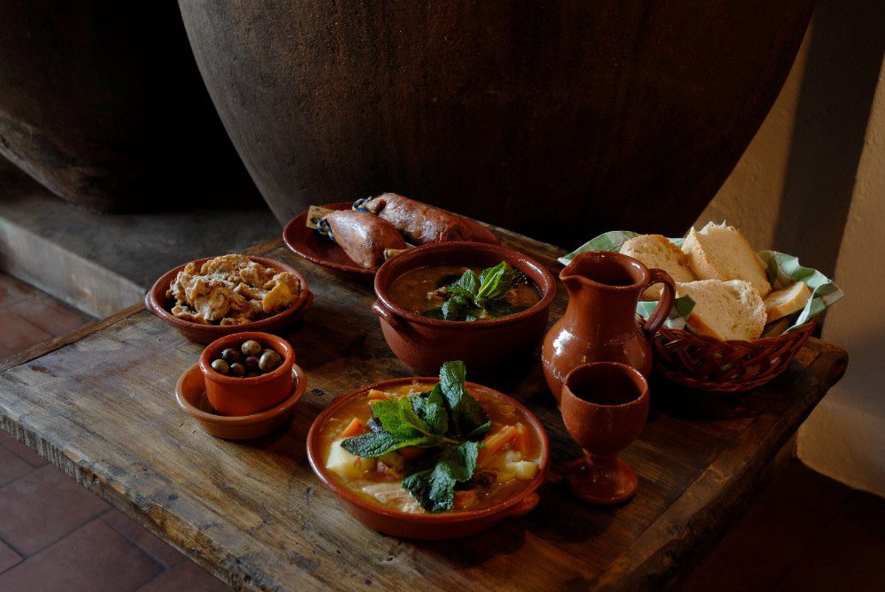 Ruta gastronómica para calentarse con los mejores platos de cuchara del Alentejo