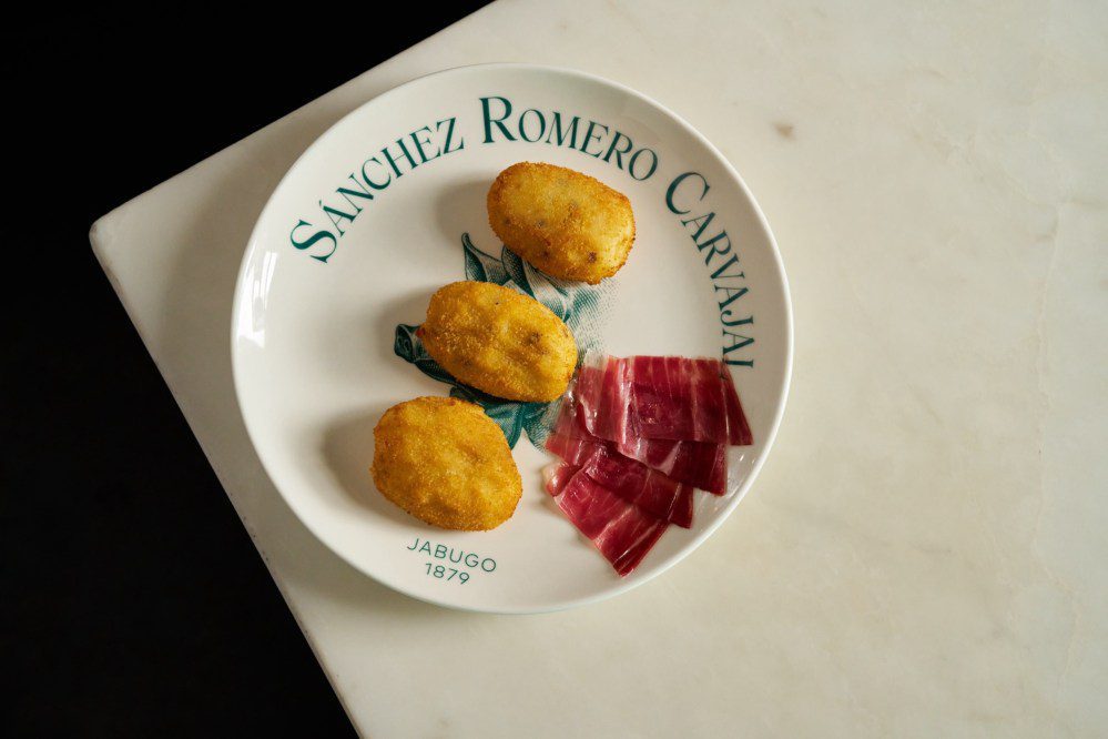 “La Mejor Croqueta de España” de jamón Sánchez Romero Carvajal se abre paso en Madrid con la segunda edición de la ruta de la croqueta