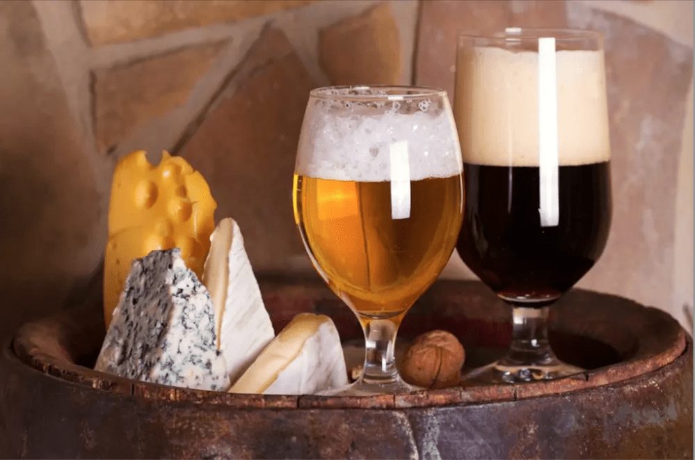 Los 5 planes más originales que están triunfando en Madrid: Una cata de cervezas, un tour de leyendas y un taller de pasta fresca