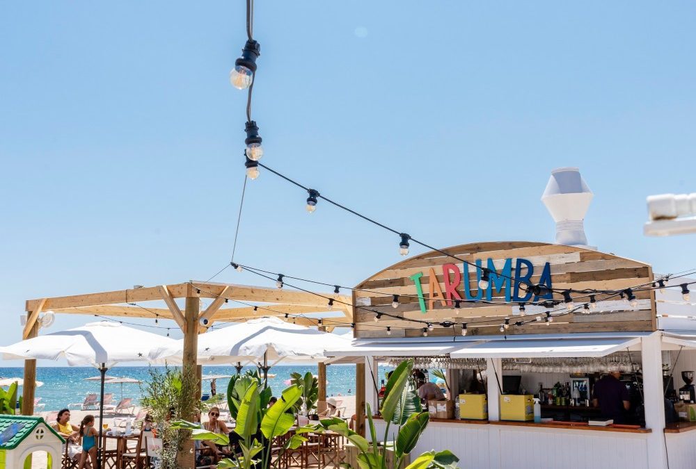 Castelldefels: el destino donde los chiringuitos marcan el ritmo del verano